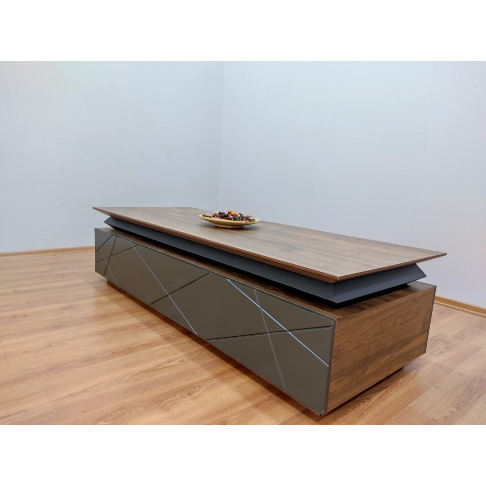 Signatur Großer Couchtisch