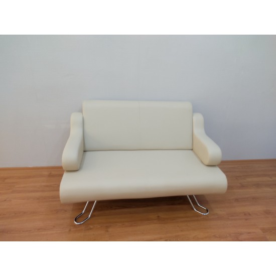 Tarso Triple Sofa. Tarso Triple Sofa.