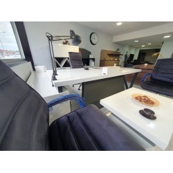 Istanbul Büro-Schreibtisch Büroführungsteam