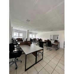 Afrikanische Büromöbel Guinea