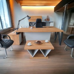 Istanbul Büro-Schreibtisch Büroführungsteam