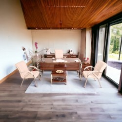 Apple-Istanbul-Büro-Schreibtisch Executive Office Hg. Nussbaum