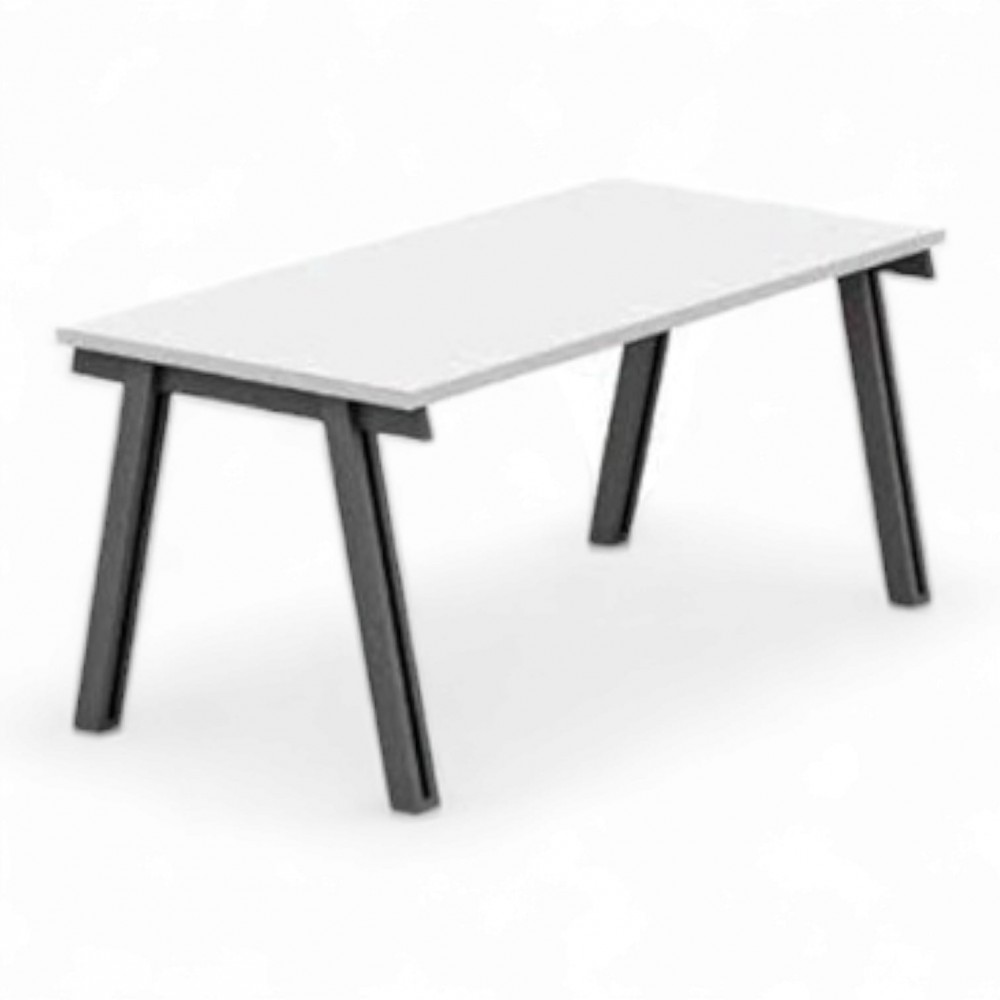 Pekin-Büroschreibtisch