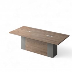 Konakri-Besprechungstisch