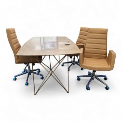 Arbeitsstuhl İn Asian Studies