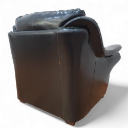 Balderico Single Sofa.