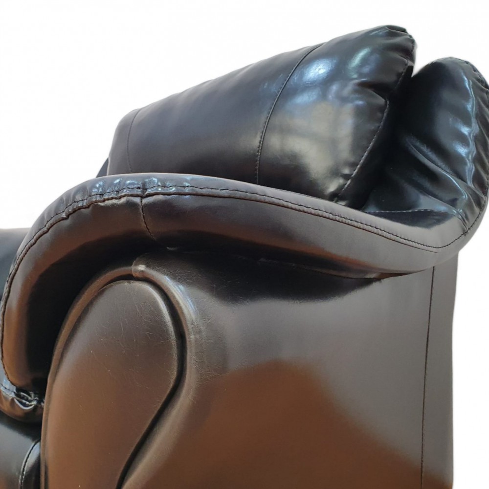 Balderico Single Sofa.