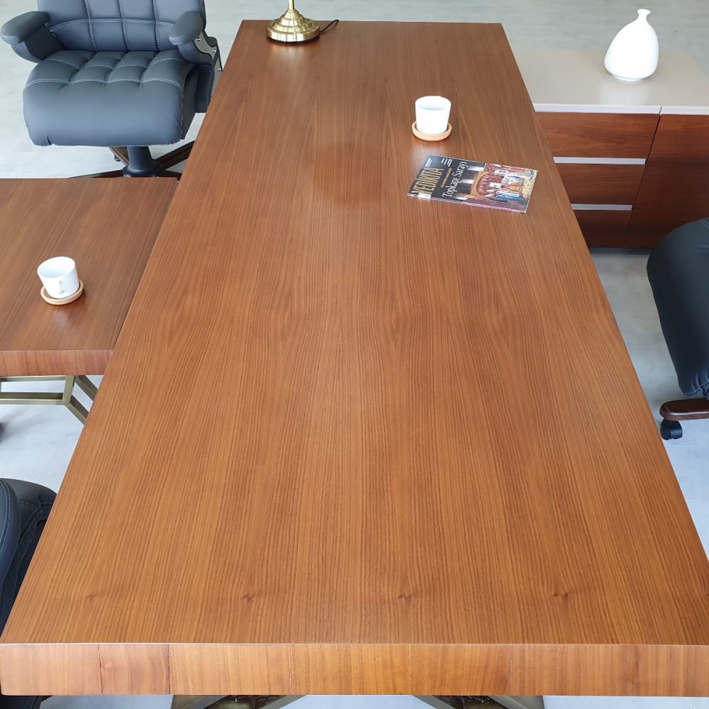 Goldenes Executive-Büroset