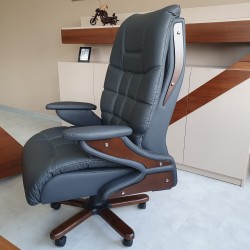 Goldenes Executive-Büroset