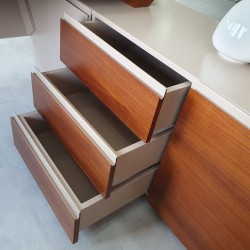 Goldenes Executive-Büroset