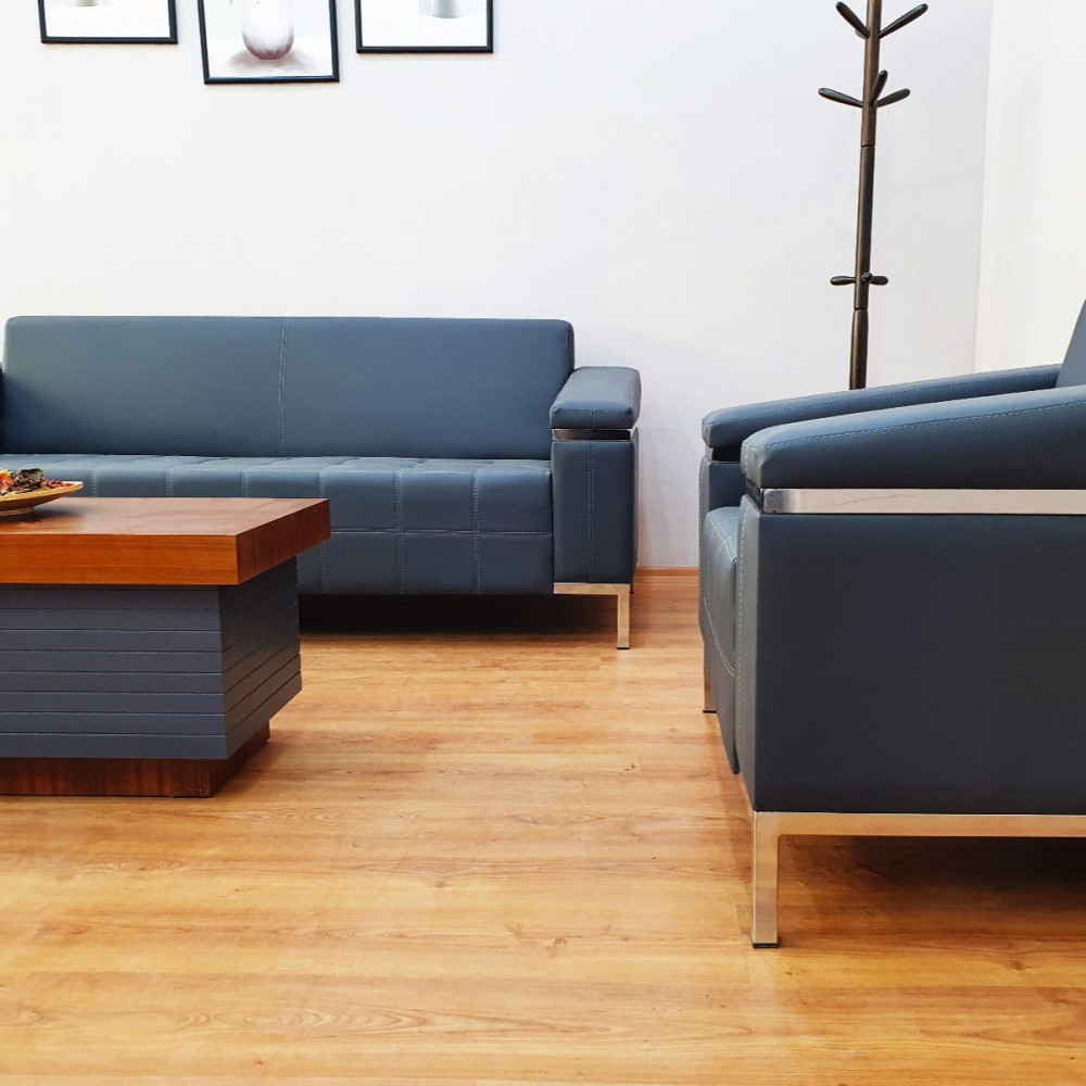 Muziano Triple Sofa Metal