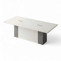 Konakri-Besprechungstisch