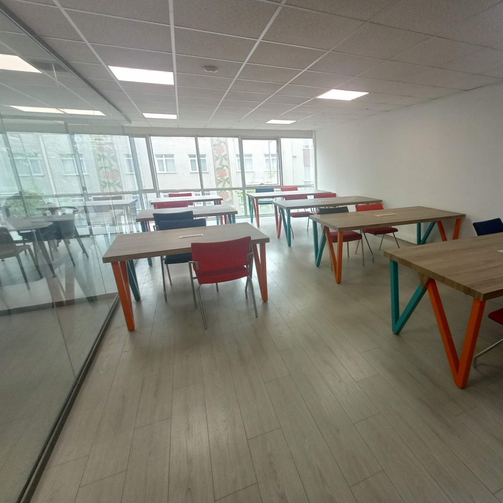 Truva-Studienschreibtisch