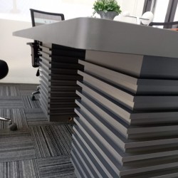 Durban-Besprechungstisch