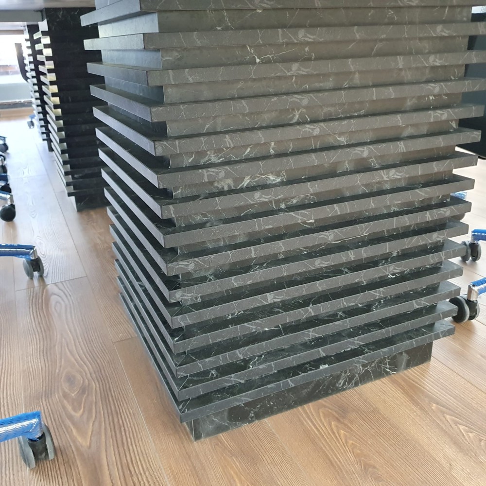 Gök Metall-Besprechungstisch