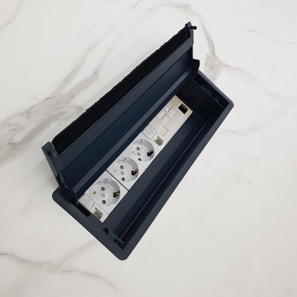 Rom-Besprechungstisch