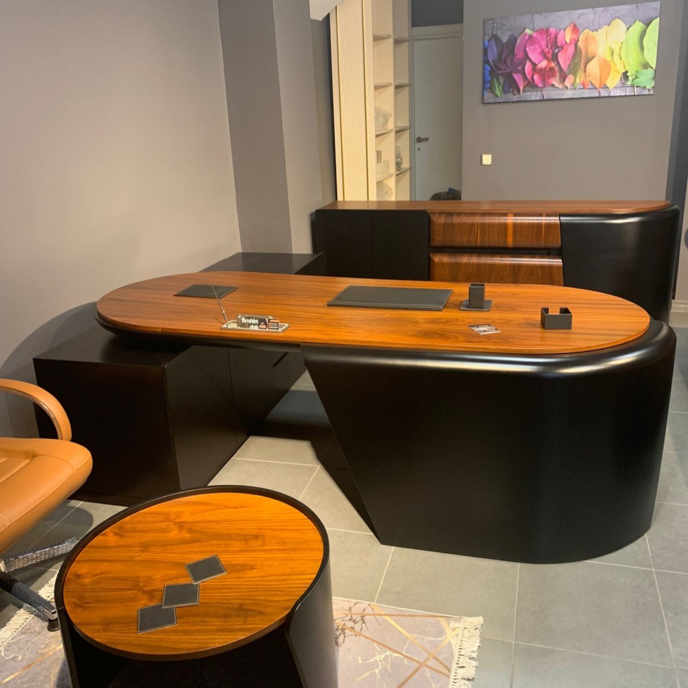 Final Authority-Büroset