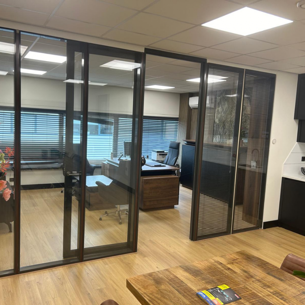 Master-Bouwbedrijf Büroset