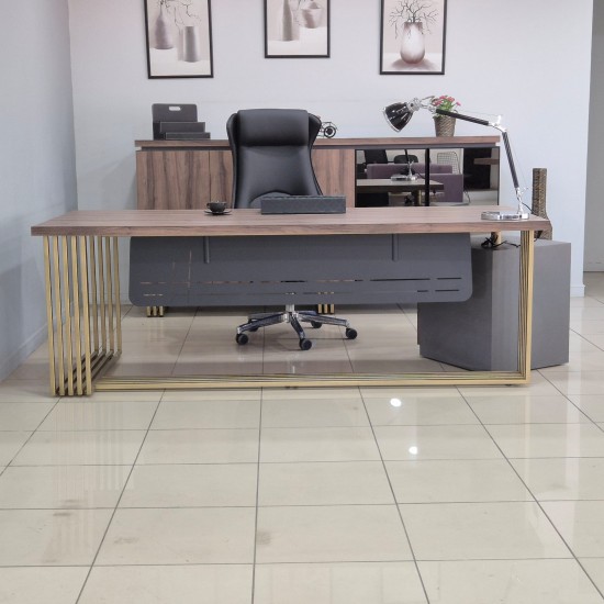 Executive-Set