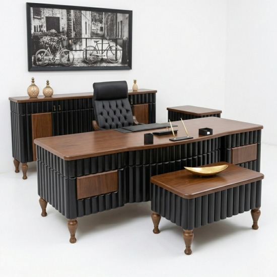Ceo Executive Office Desk