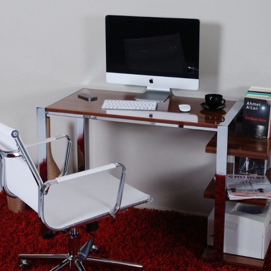 Este Desk (Count Regal İst Ein Stück)