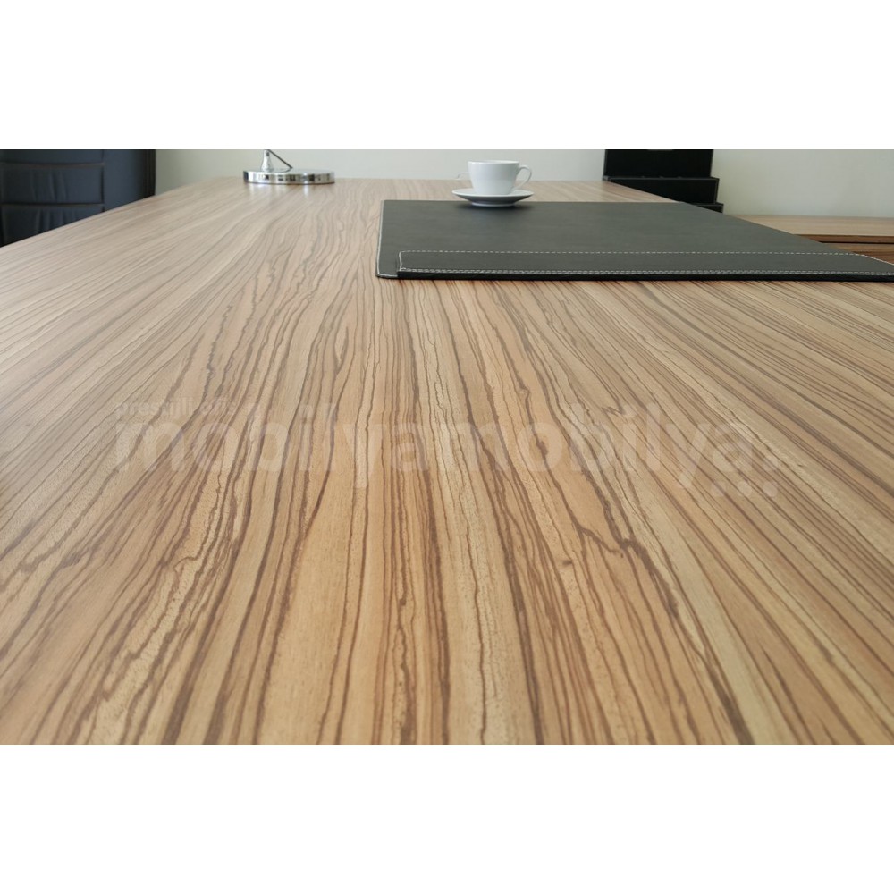 Lexus Executive Office-Team