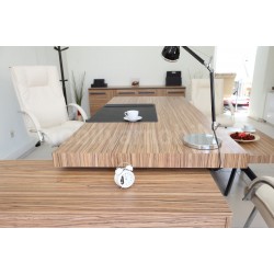 Lexus Executive Office-Team