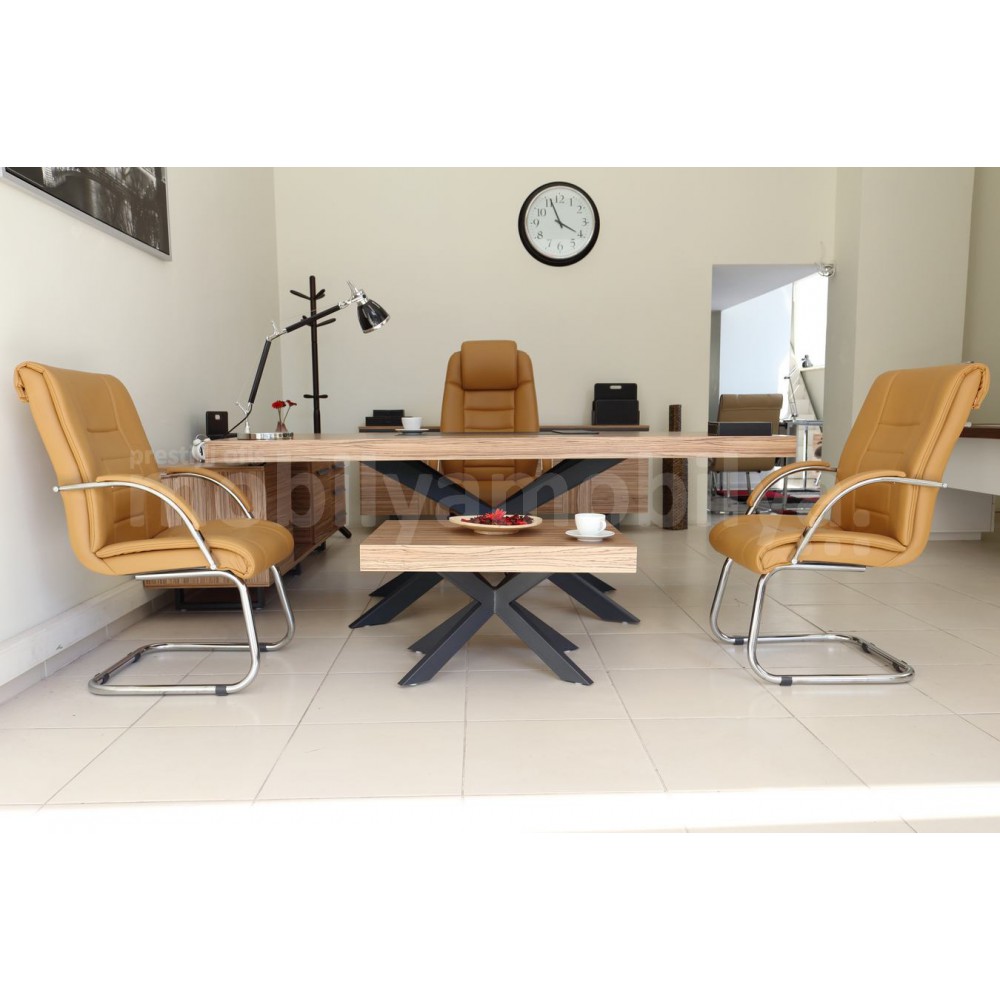 Lexus Executive Office-Team