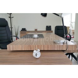 Lexus Executive Office-Team