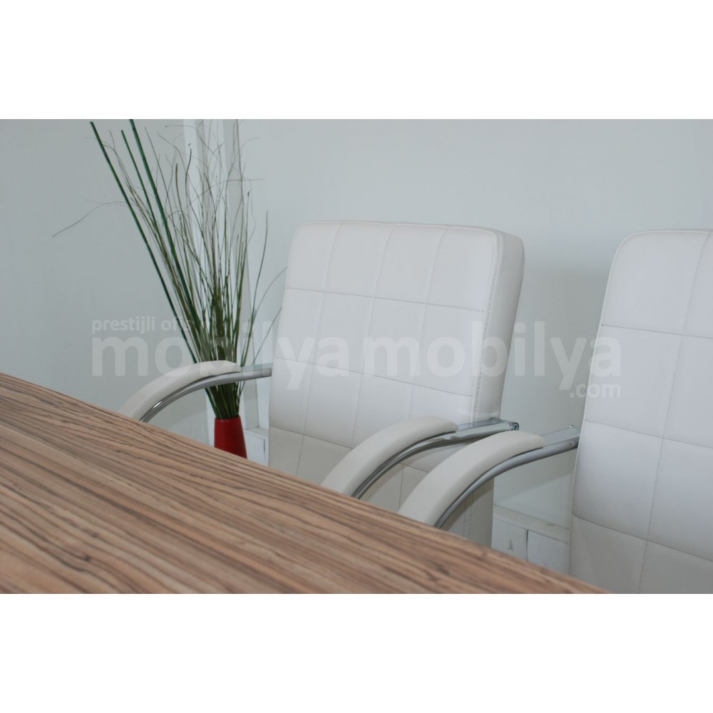 Lexus Besprechungstisch