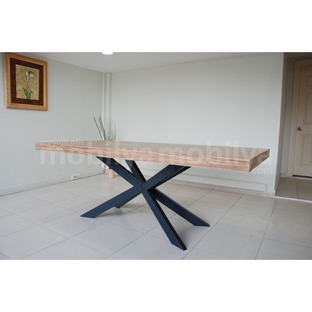 Lexus Besprechungstisch