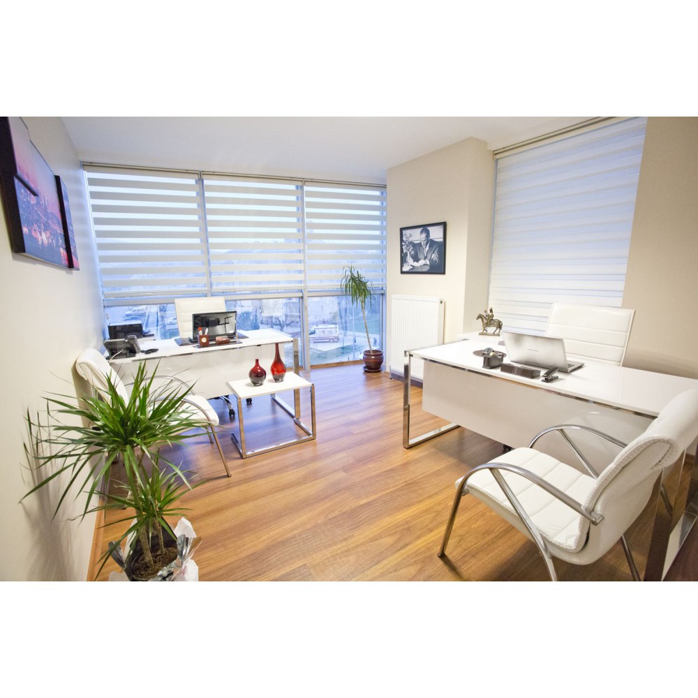 Personal Office Team Weiß Hochglanz